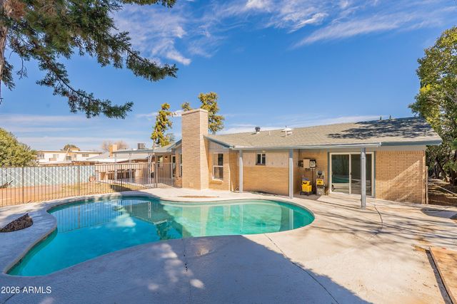 4496 QUEENS Way, Sierra Vista, AZ 85635