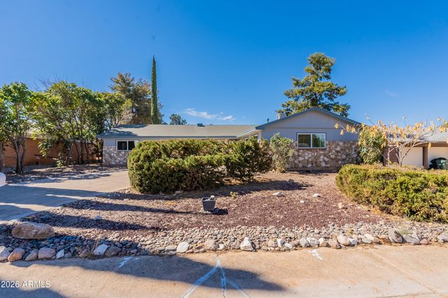 4496 QUEENS Way, Sierra Vista, AZ 85635