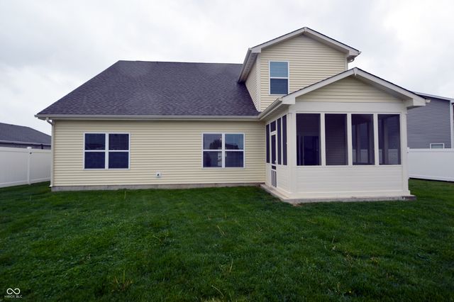 1810 Maplewood Court, Pendleton, IN 46064