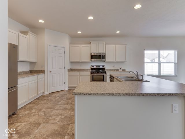 1810 Maplewood Court, Pendleton, IN 46064