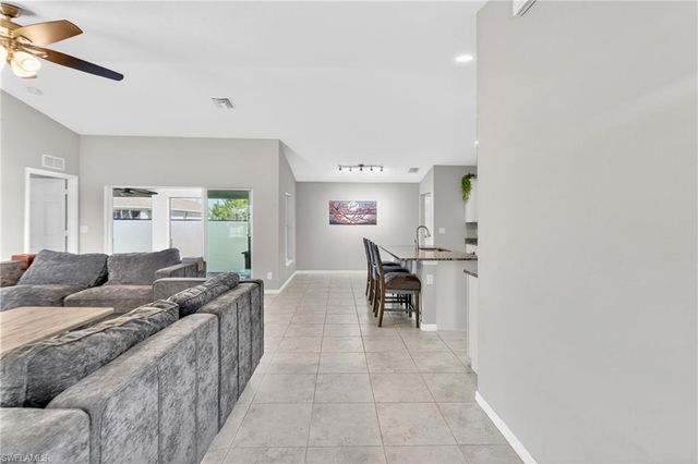 403 NW 17th TER, Cape Coral, FL 33993