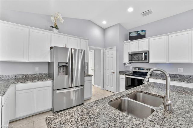 403 NW 17th TER, Cape Coral, FL 33993