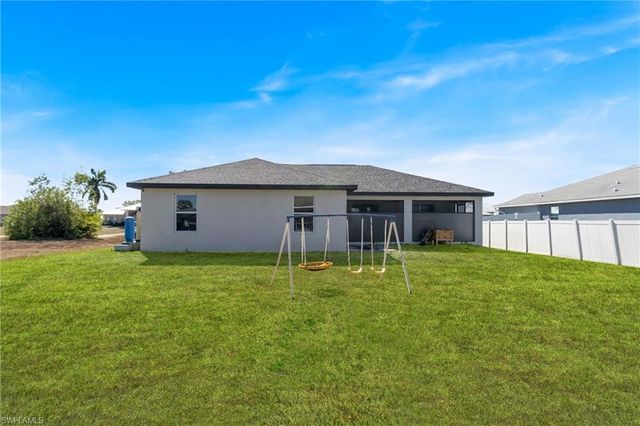 403 NW 17th TER, Cape Coral, FL 33993