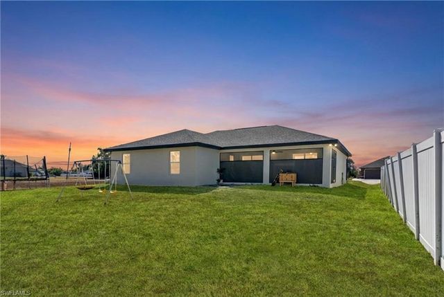 403 NW 17th TER, Cape Coral, FL 33993