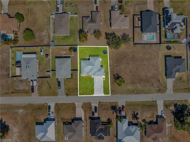 403 NW 17th TER, Cape Coral, FL 33993