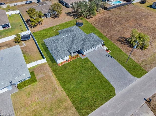403 NW 17th TER, Cape Coral, FL 33993
