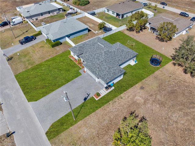 403 NW 17th TER, Cape Coral, FL 33993
