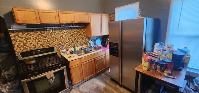 7108 Dellenbaugh Avenue, Cleveland, OH 44103