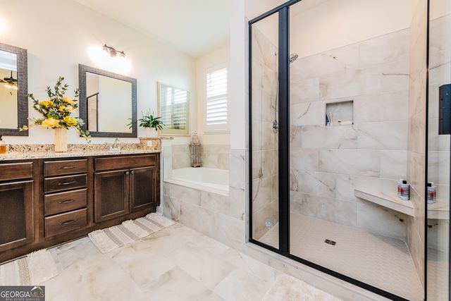 202 Farmland Circle, Perry, GA 31069
