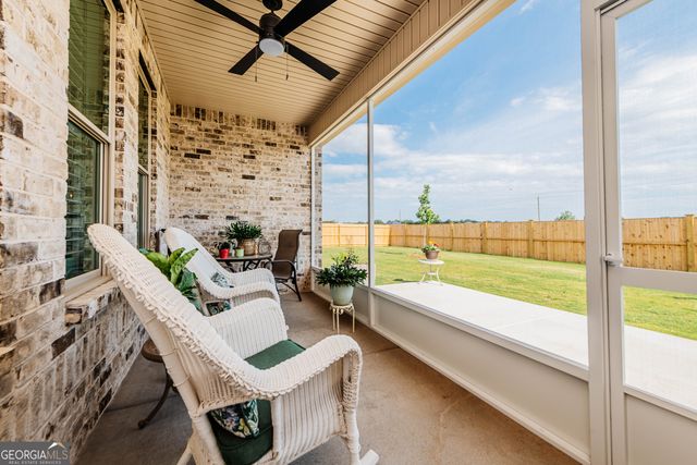 202 Farmland Circle, Perry, GA 31069