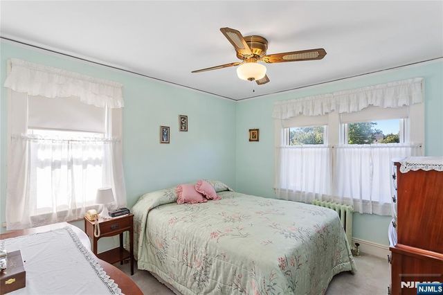98 Davis Avenue, Hackensack, NJ 07601