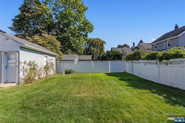 98 Davis Avenue, Hackensack, NJ 07601