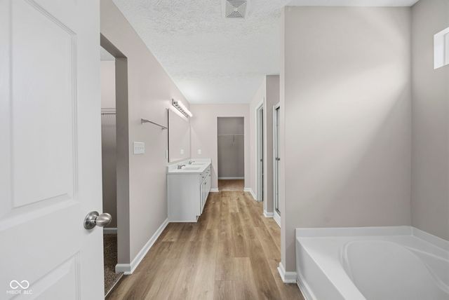 6427 Paramount Springs Drive, Anderson, IN 46013