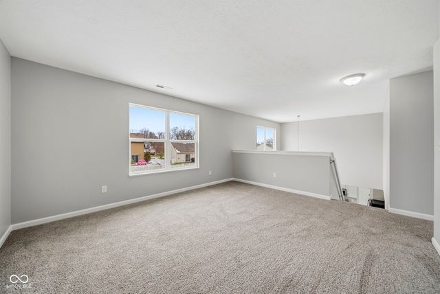 6427 Paramount Springs Drive, Anderson, IN 46013