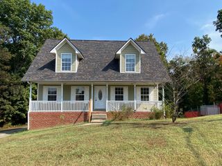 3391 N Henderson Way, Clarksville, TN 37042