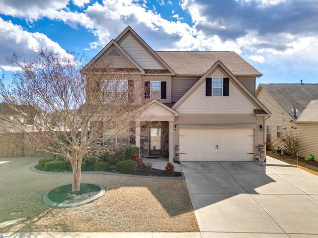 450 Bucklebury Road, Greer, SC 29651