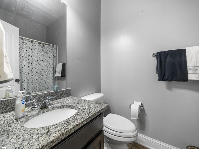 450 Bucklebury Road, Greer, SC 29651