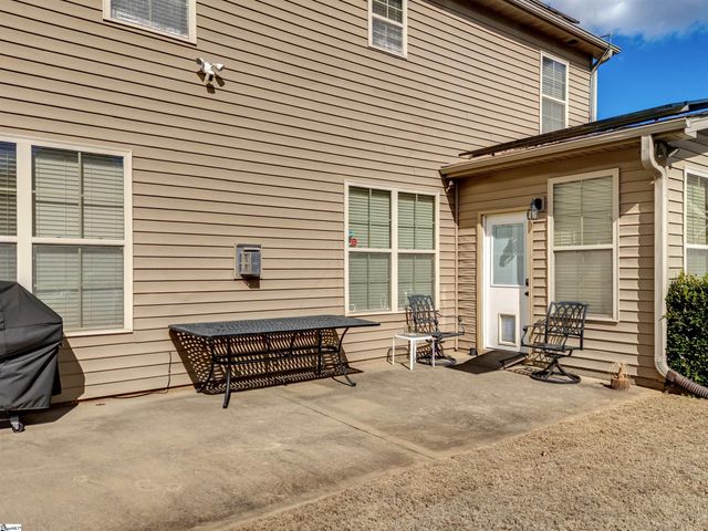 450 Bucklebury Road, Greer, SC 29651