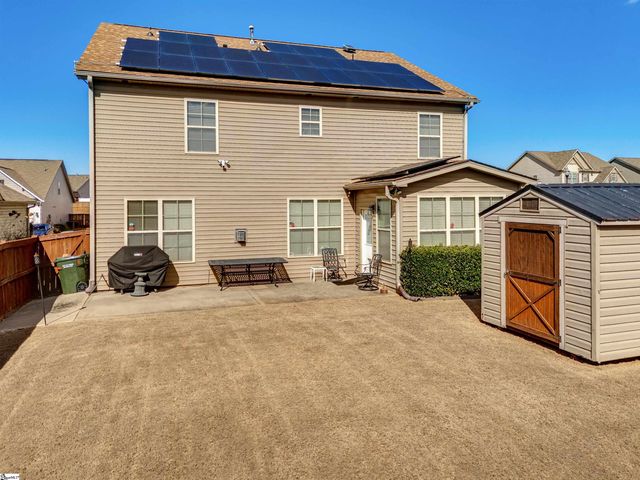 450 Bucklebury Road, Greer, SC 29651