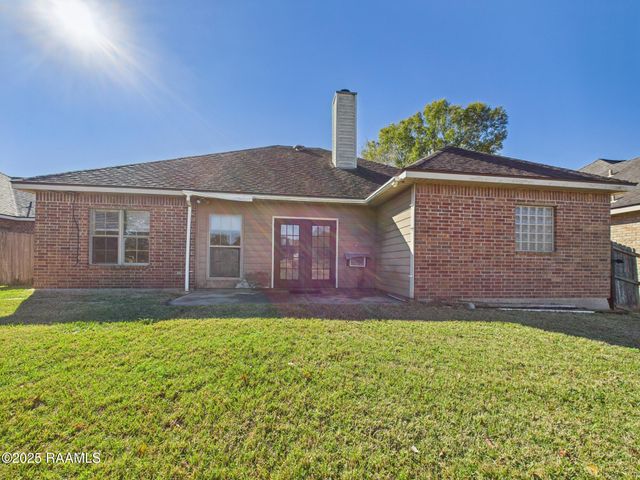 236 Shadowbrush Bend, Lafayette, LA 70506