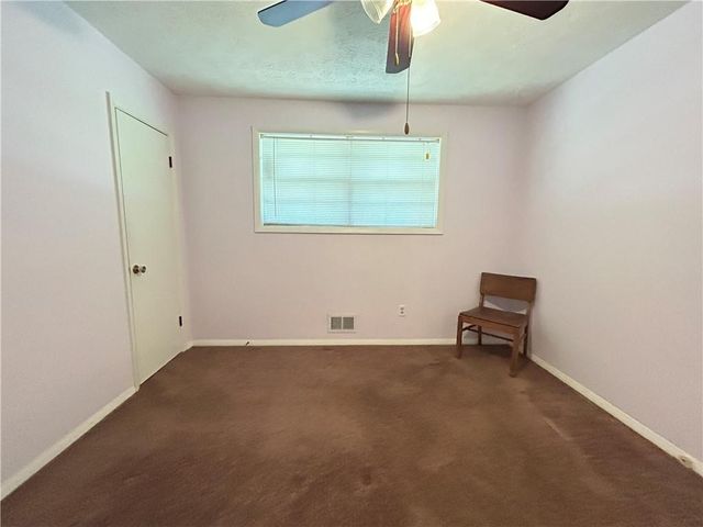 2904 Barry Avenue SE, Smyrna, GA 30082