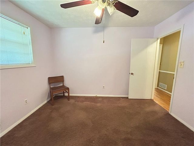 2904 Barry Avenue SE, Smyrna, GA 30082