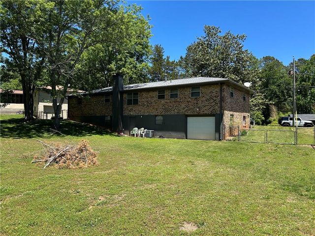 2904 Barry Avenue SE, Smyrna, GA 30082