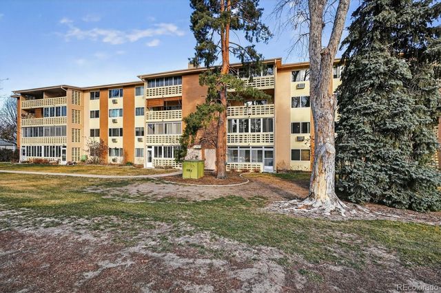 745 S Alton Way 8B, Denver, CO 80247