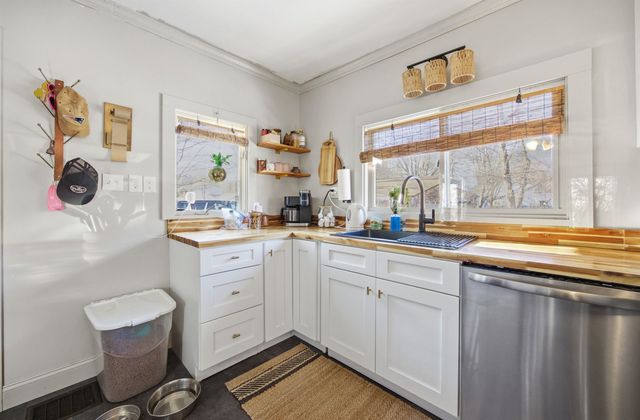 34 Gage Street, Boscawen, NH 03303