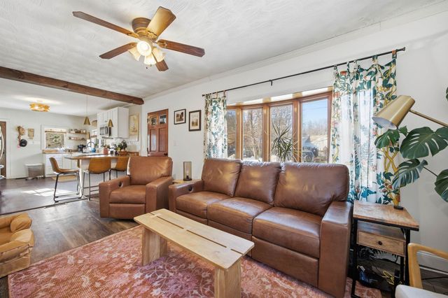 34 Gage Street, Boscawen, NH 03303