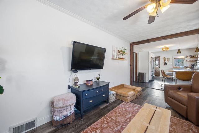 34 Gage Street, Boscawen, NH 03303