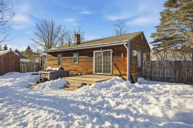 34 Gage Street, Boscawen, NH 03303