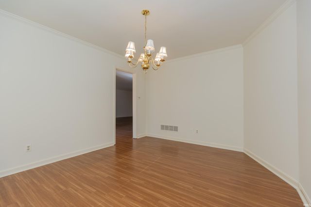 728 Kingswood Drive Court, Evansville, IN 47715