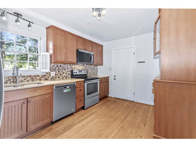 1110 S LIESER Rd, Vancouver, WA 98664