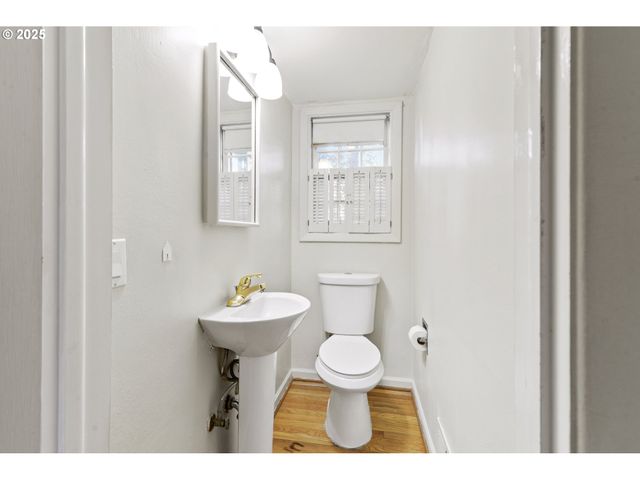 1110 S LIESER Rd, Vancouver, WA 98664