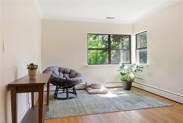 607 Mayflower RD, Norfolk, VA 23508
