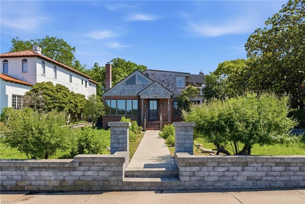 607 Mayflower RD, Norfolk, VA 23508