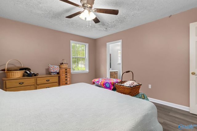 158 County Road 329, Decatur, AL 35603