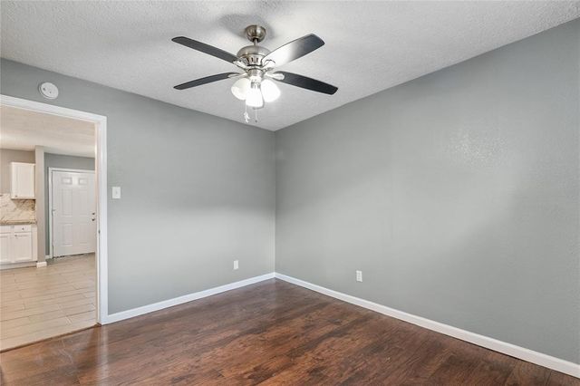 4811 Oakland Street 6, Houston, TX 77023