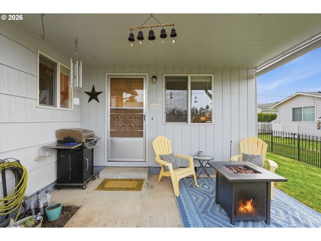 1841 UMPQUA Rd, Woodburn, OR 97071