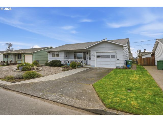 1841 UMPQUA Rd, Woodburn, OR 97071