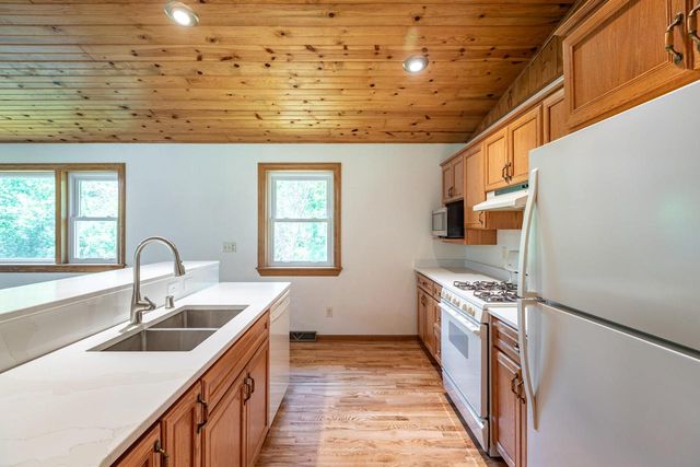 N7341 County Road XX, Holmen, WI 54636