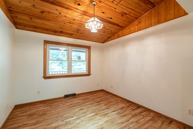 N7341 County Road XX, Holmen, WI 54636