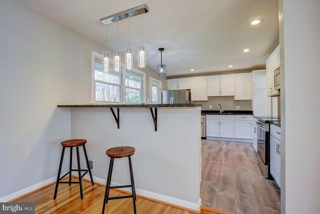 6417 EARLHAM DR, Bethesda, MD 20817