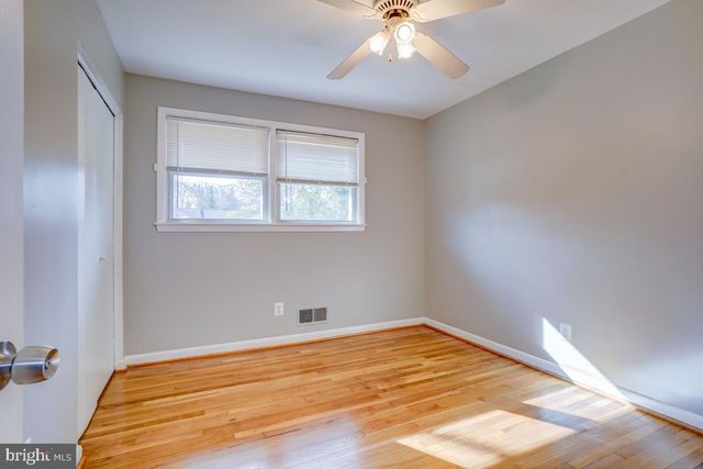 6417 EARLHAM DR, Bethesda, MD 20817