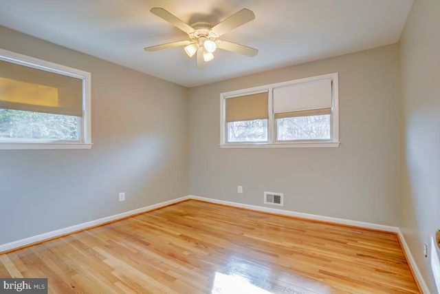 6417 EARLHAM DR, Bethesda, MD 20817