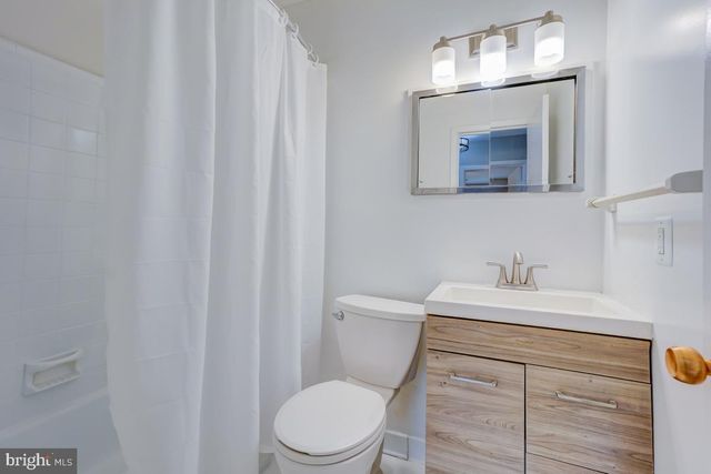 6417 EARLHAM DR, Bethesda, MD 20817