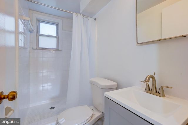 6417 EARLHAM DR, Bethesda, MD 20817