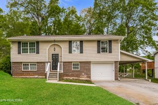 6509 Ellesmere Drive, Knoxville, TN 37921