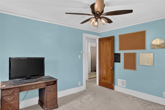 11339 Arnold Street, Redford Charter Township, MI 48239